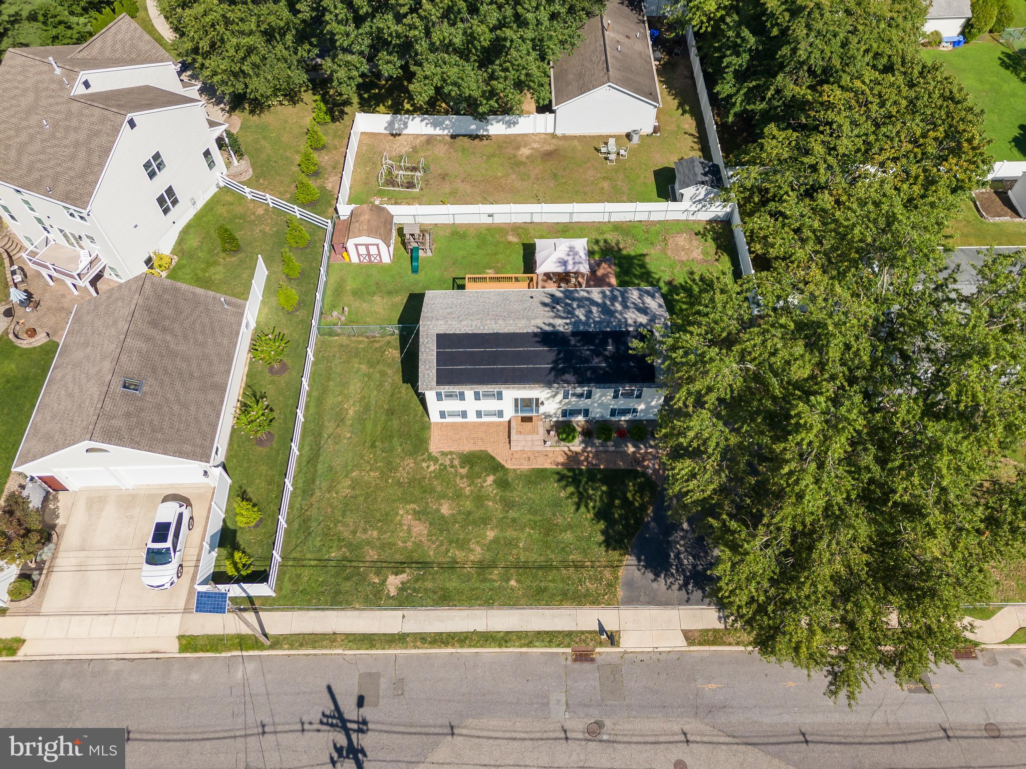 721 Hamilton Ave, Roebling, NJ 08554 photo