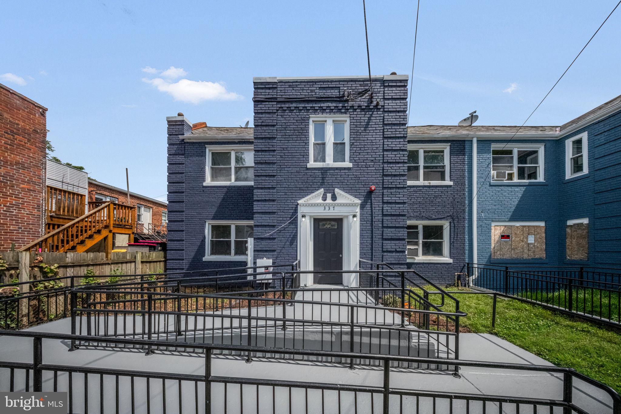 337 Delafield Pl, Washington, DC 20011
