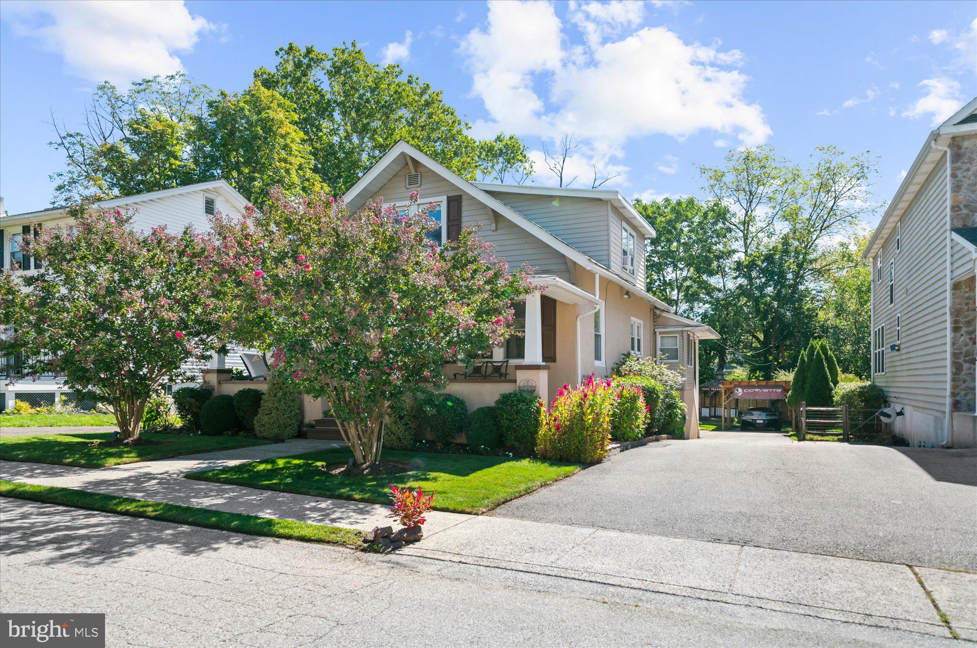 42 Evergreen Rd, West Norriton, PA 19403