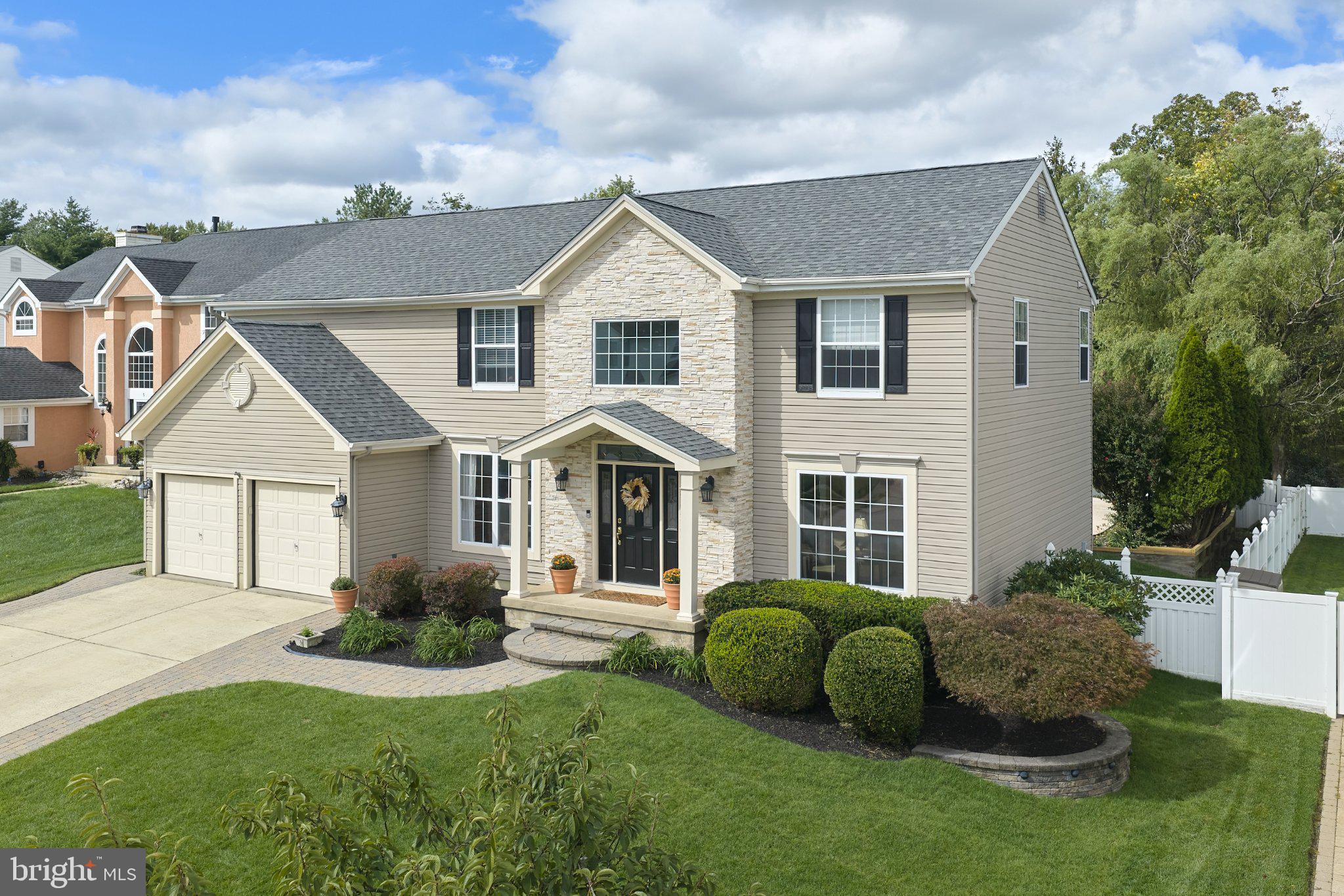 4 Madison Ct, Marlton, NJ 08053 photo