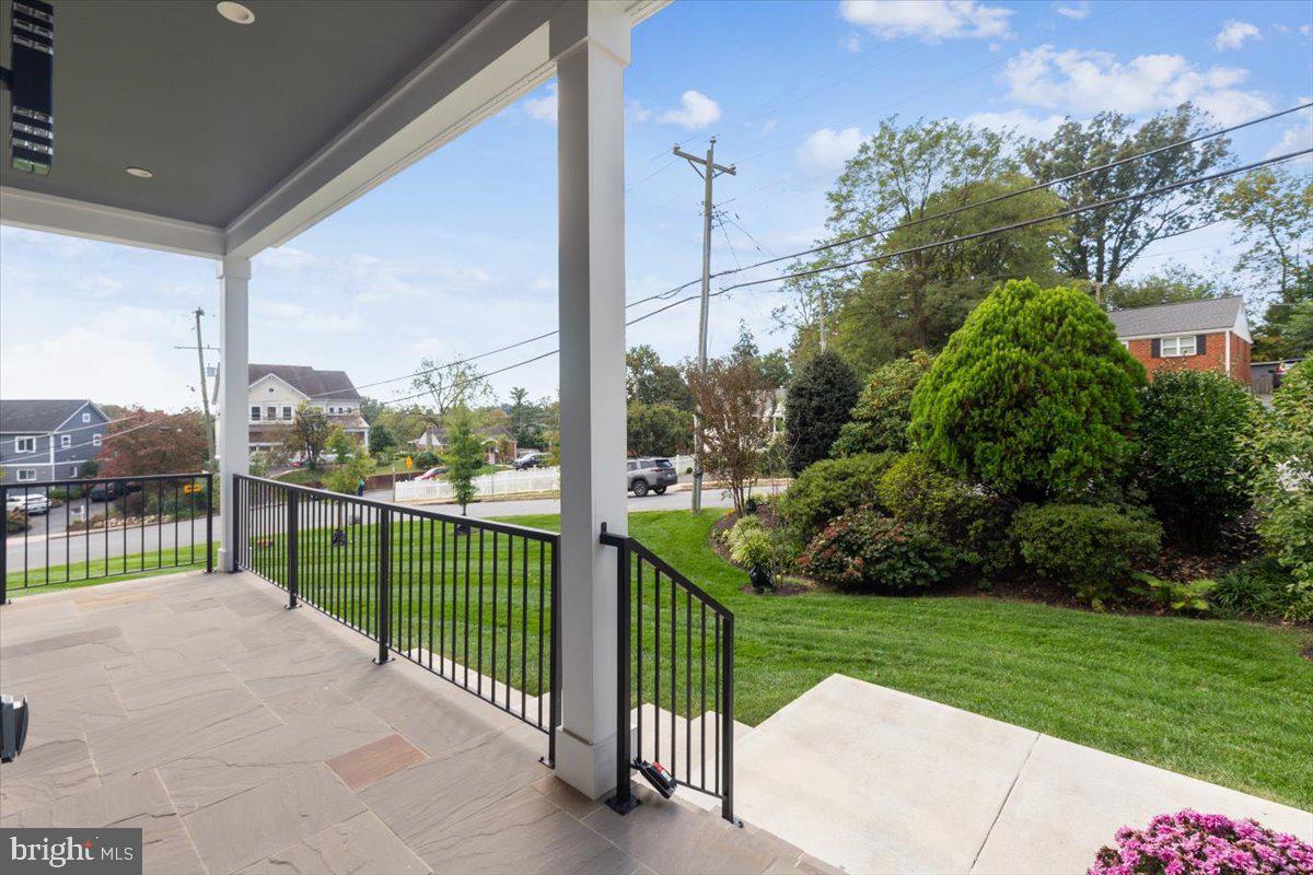 7208 Michael Pl, Falls Church, VA 22046 photo