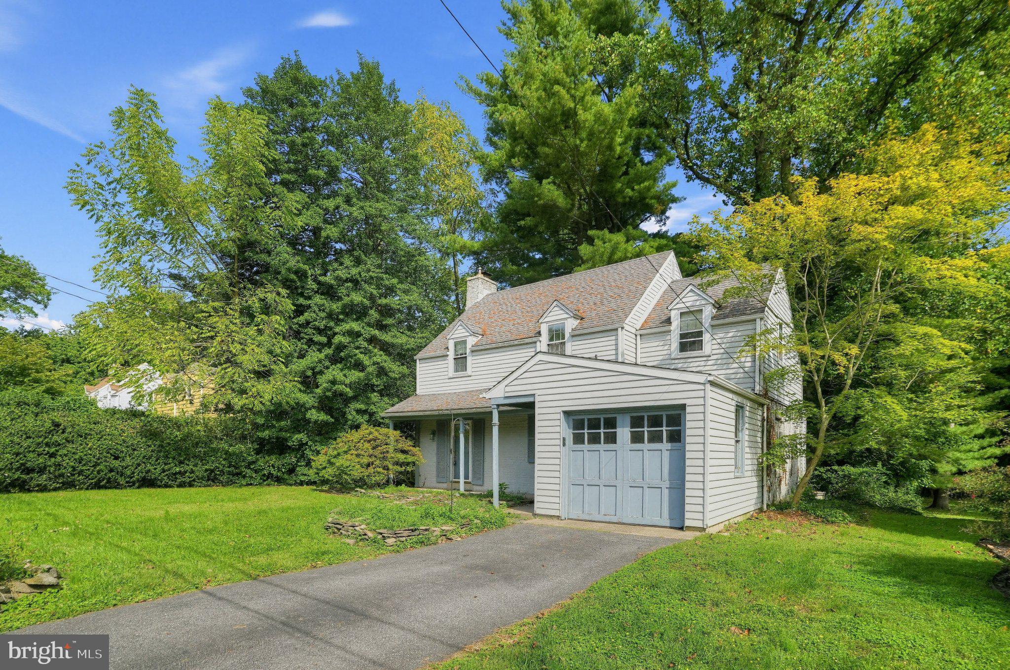 807 Woodsdale Rd, Wilmington, DE 19809 photo