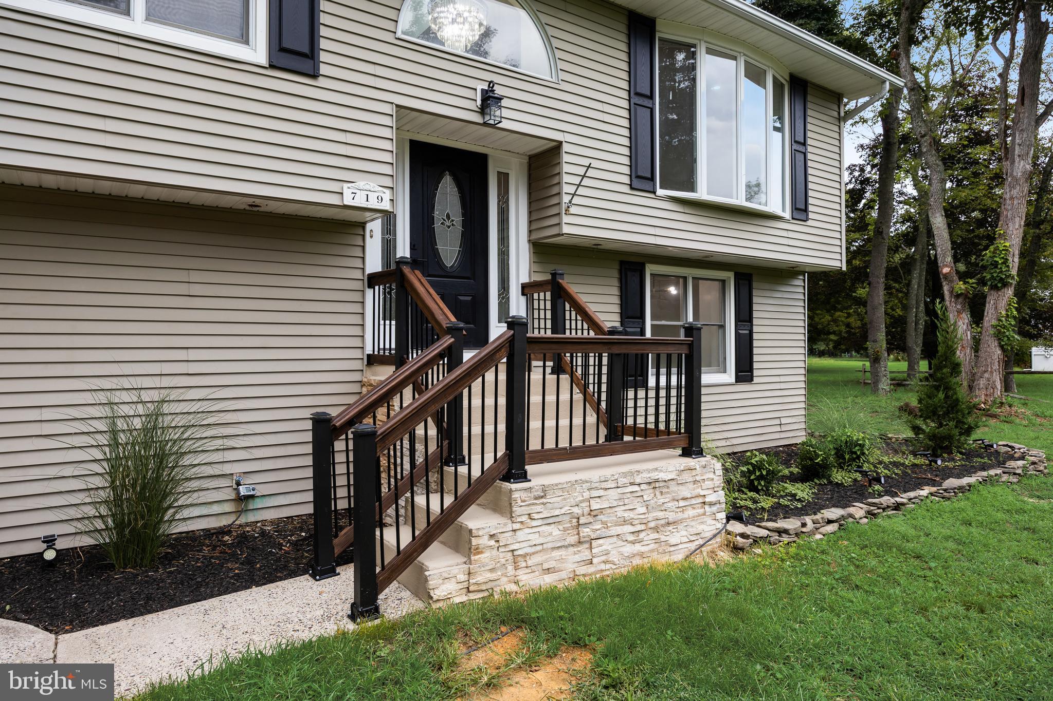 719 Kettle Run Rd, Marlton, NJ 08053 photo