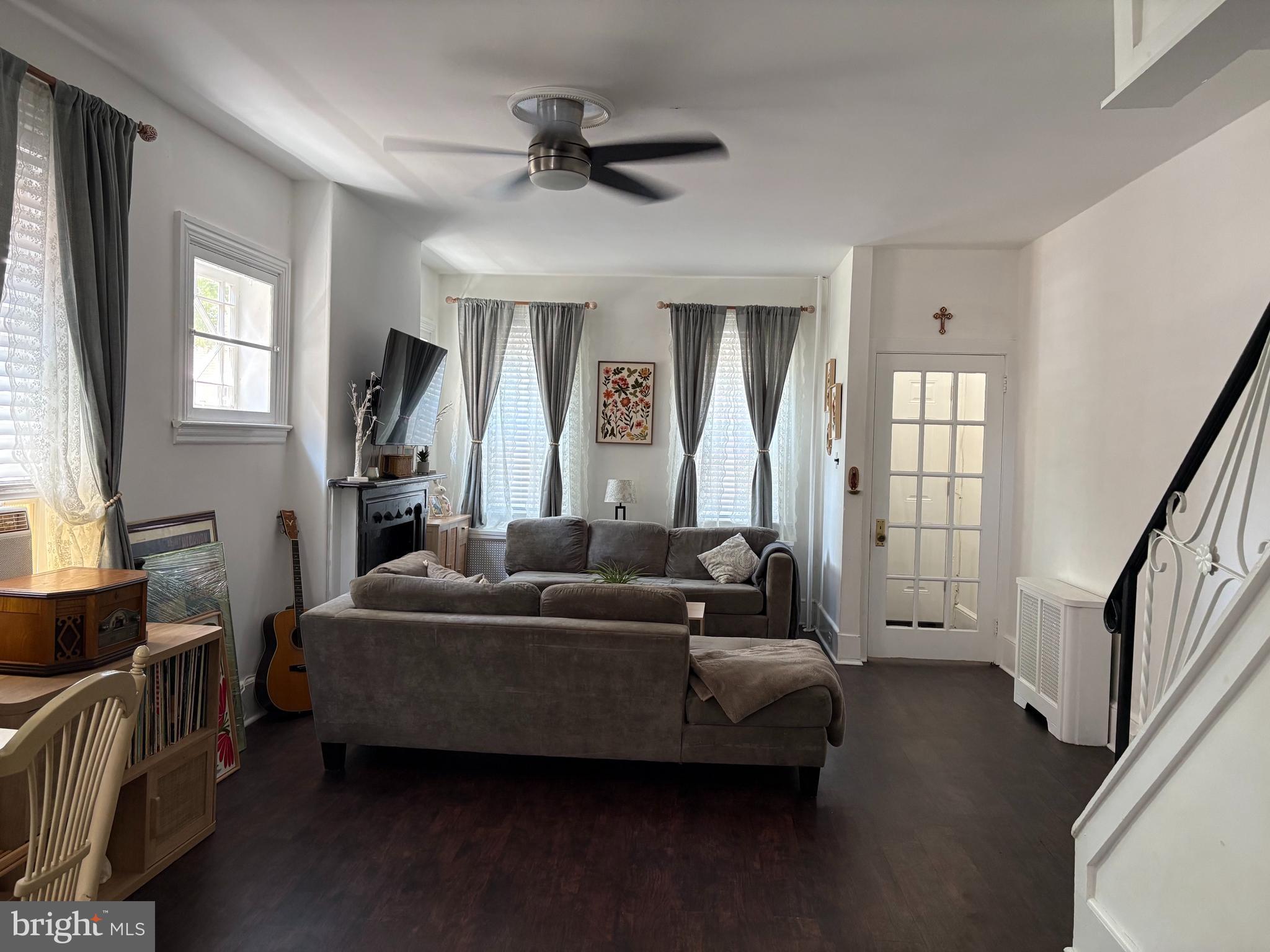334 Barclay St, Burlington, NJ 08016 photo