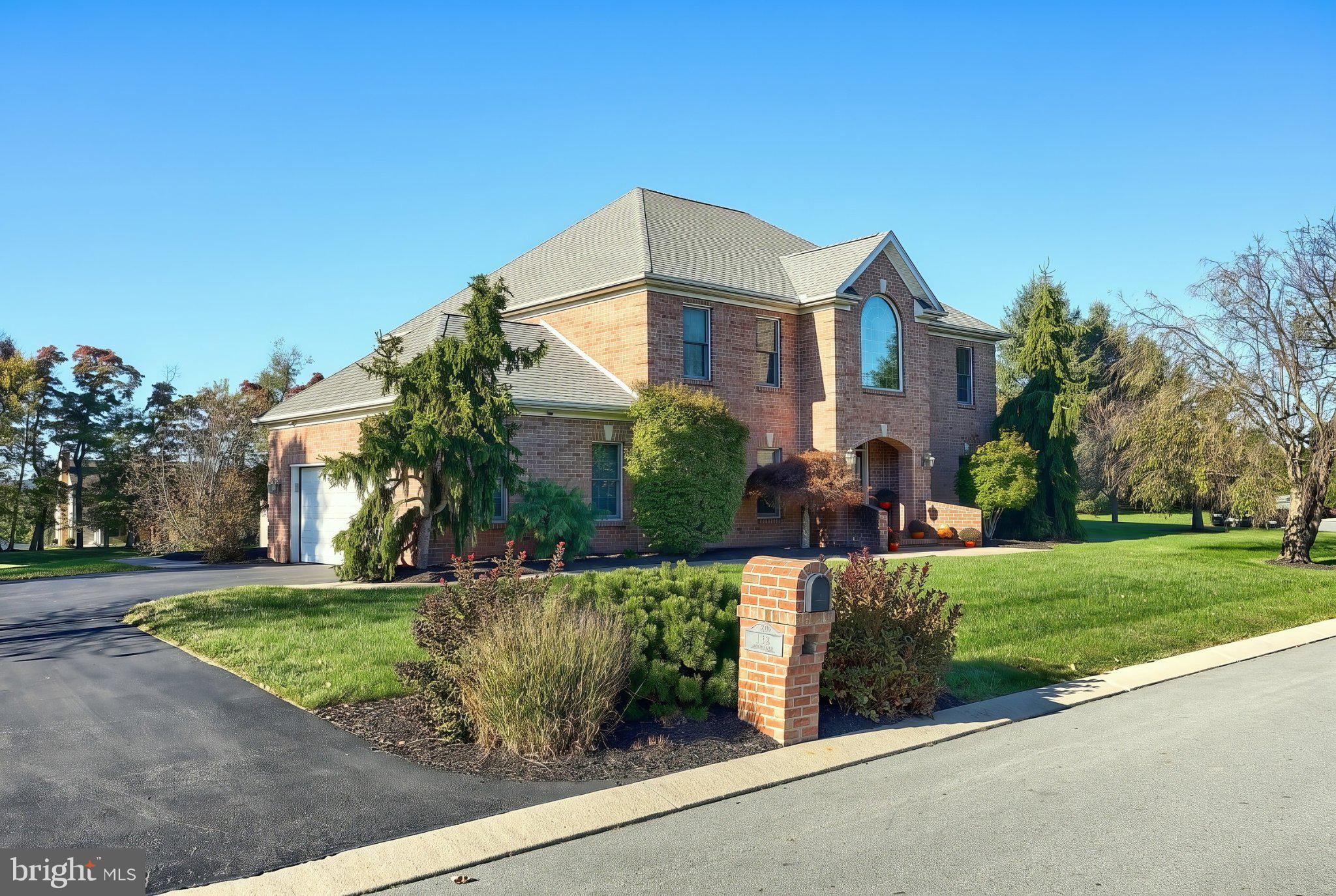 1132 Hogans Cv, York, PA 17404 photo