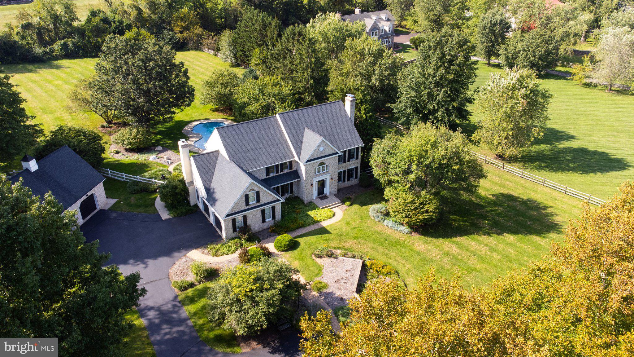 4 Traber Ln, Spring City, PA 19475