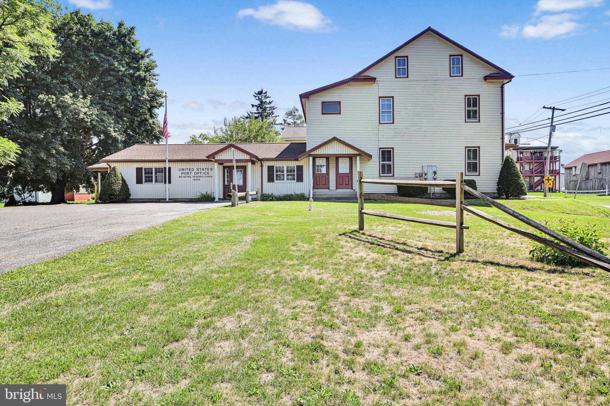 7663 Lancaster Ave, Myerstown, PA 17067 photo