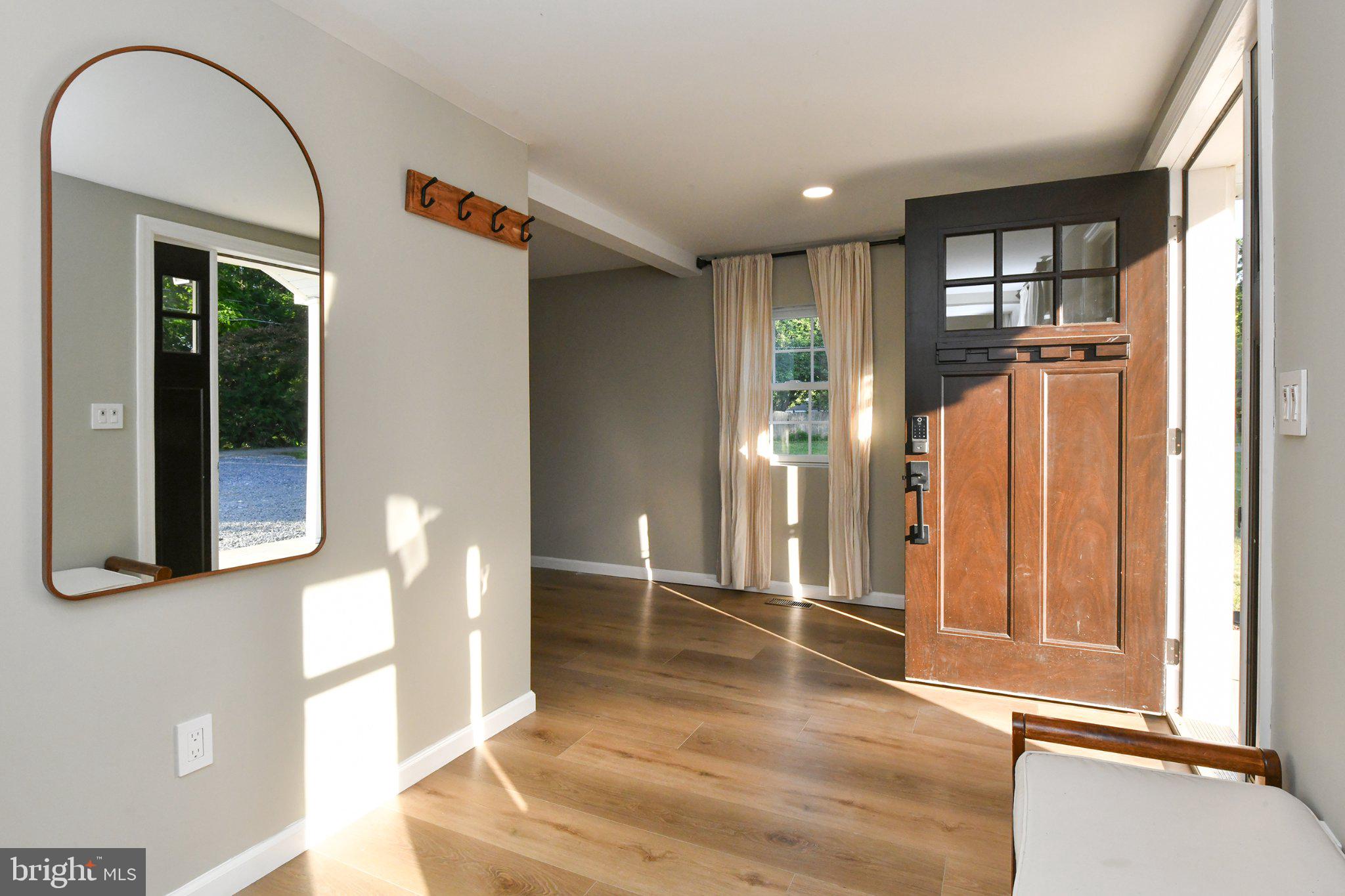 271 Friendship Rd, Cranbury, NJ 08512 photo