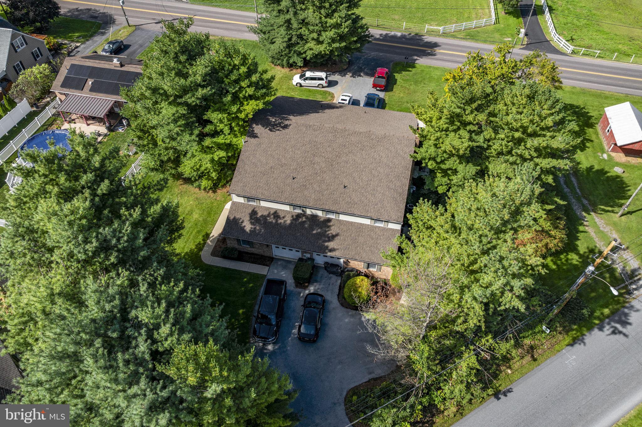 24 School Dr #26, Leola, PA 17540 photo
