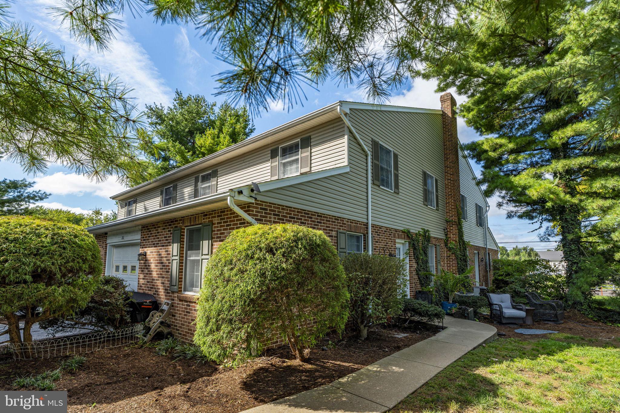 24 School Dr #26, Leola, PA 17540 photo