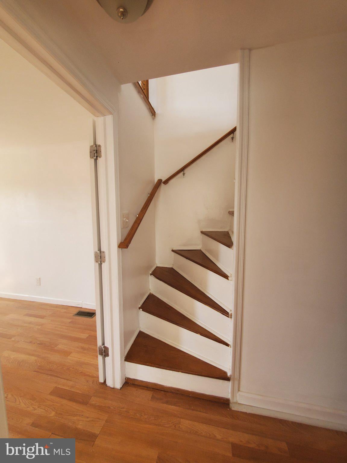 1209 Leiper St, Crum Lynne, PA 19022 photo