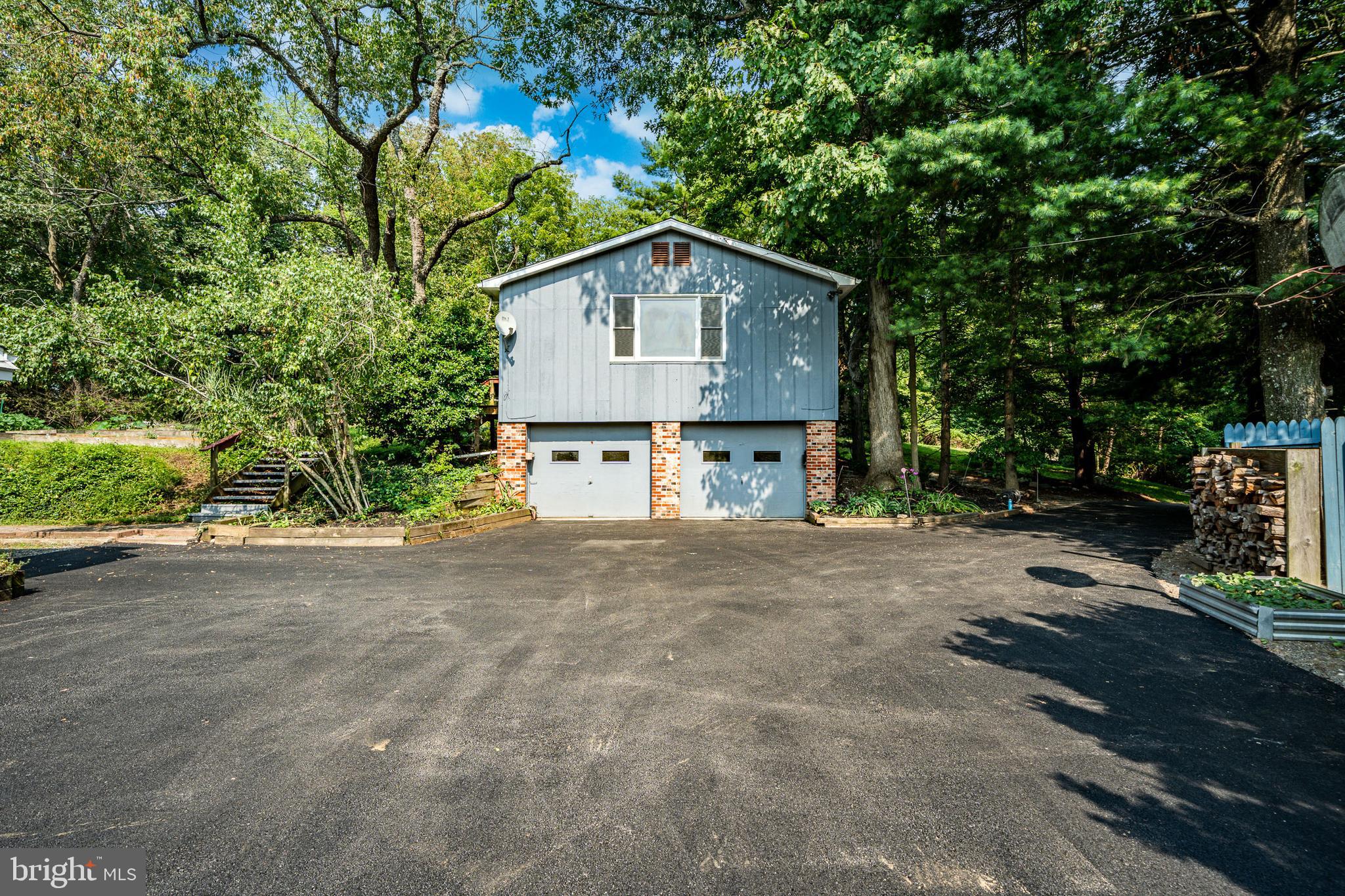 951 Pottstown Pike, West Chester, PA 19380 photo