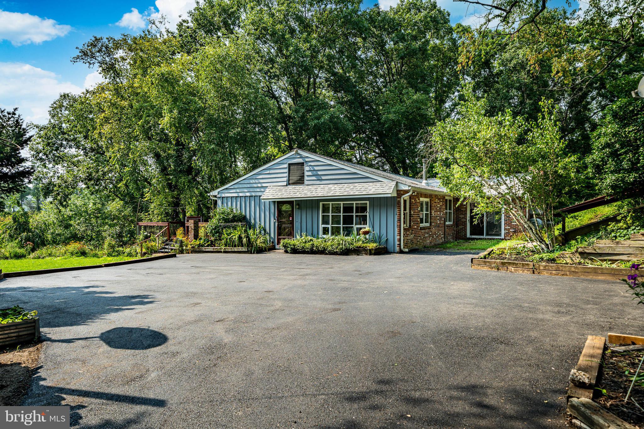 951 Pottstown Pike, West Chester, PA 19380