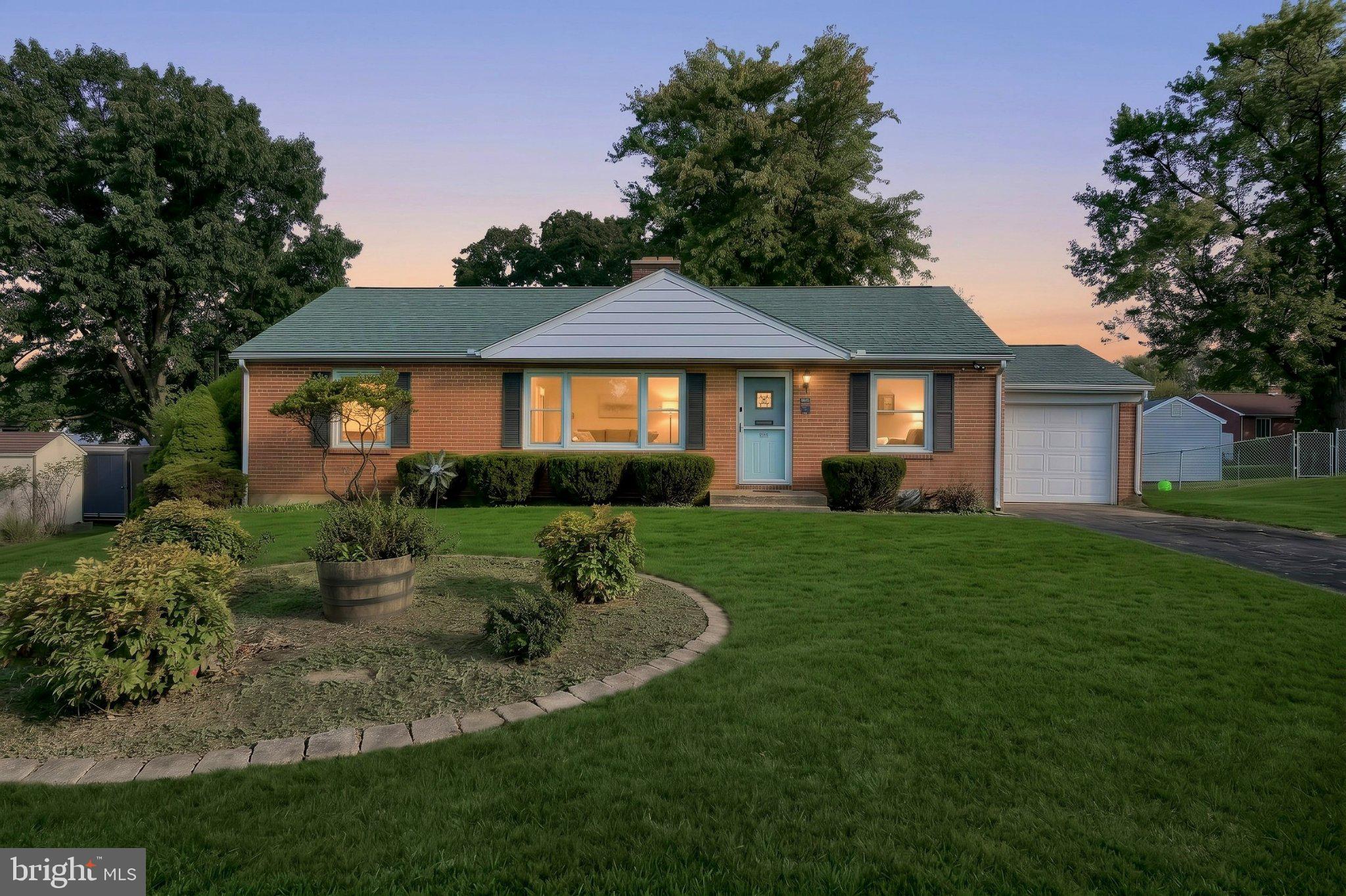 1767 San Gabriel Dr, York, PA 17406