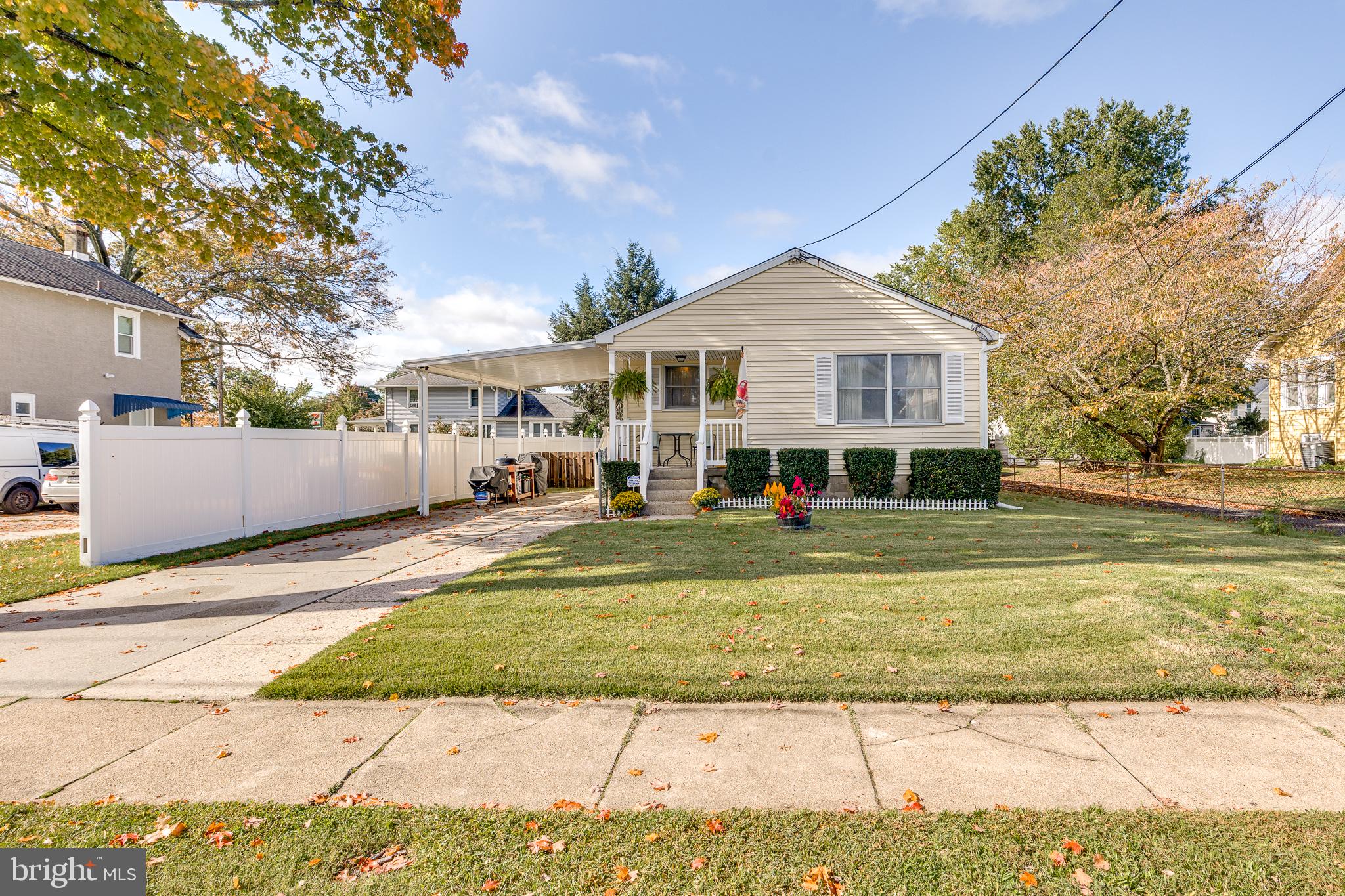 321 Edgewood Ave, Delanco, NJ 08075 photo