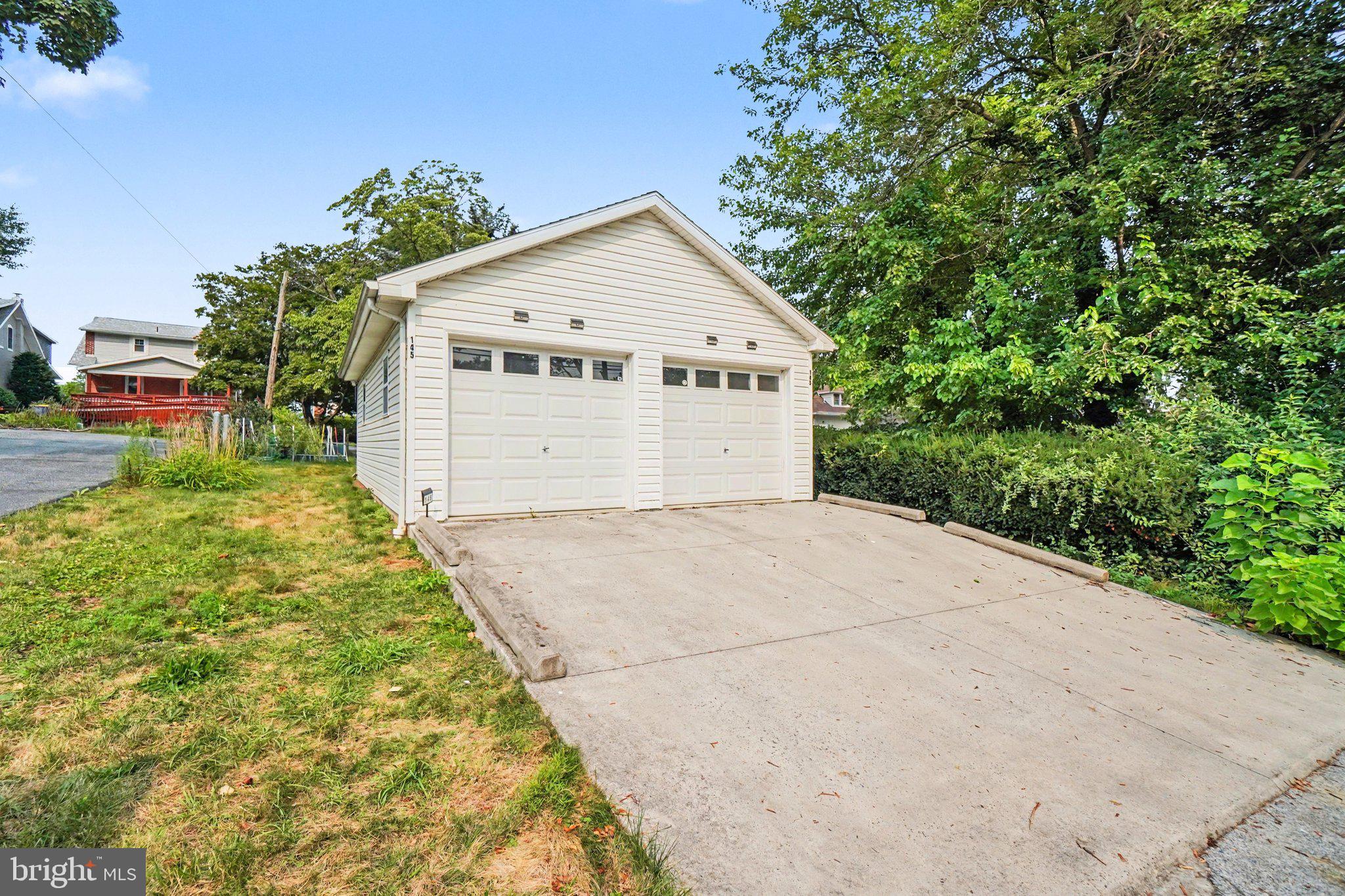 145 S 32nd St, Camp Hill, PA 17011 photo