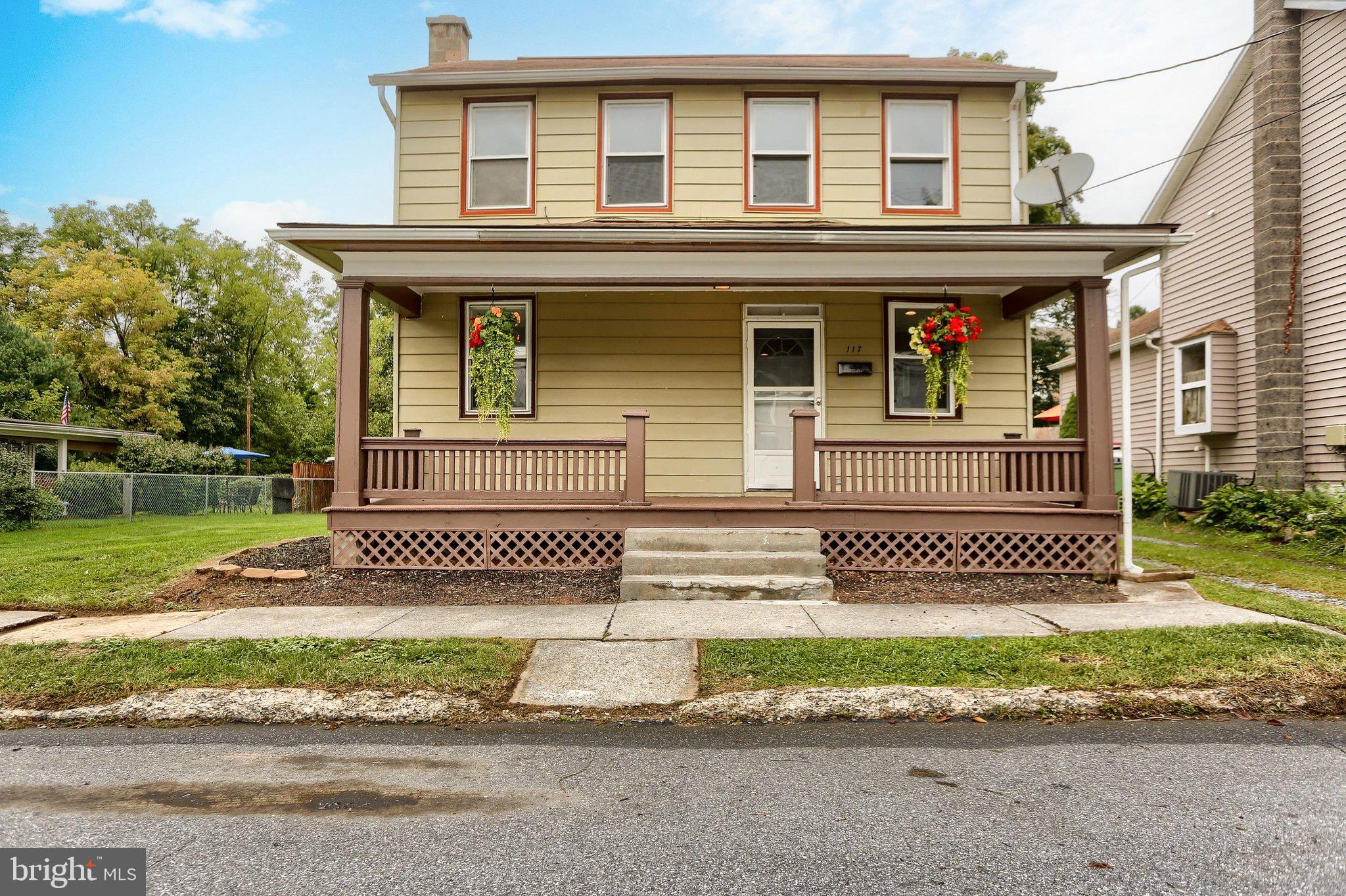 117 Main St, Hershey, PA 17033