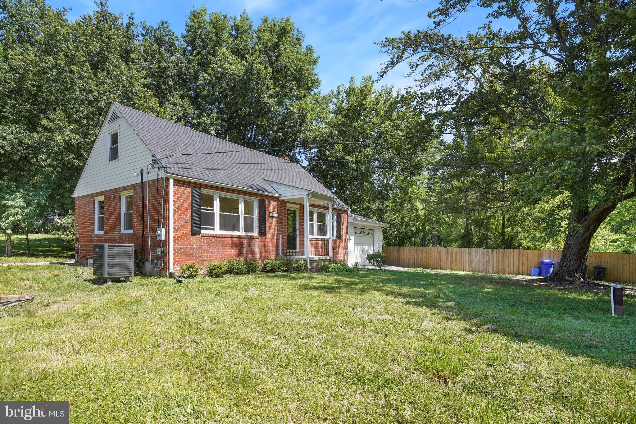 26904 Overlook St, Damascus, MD 20872 photo