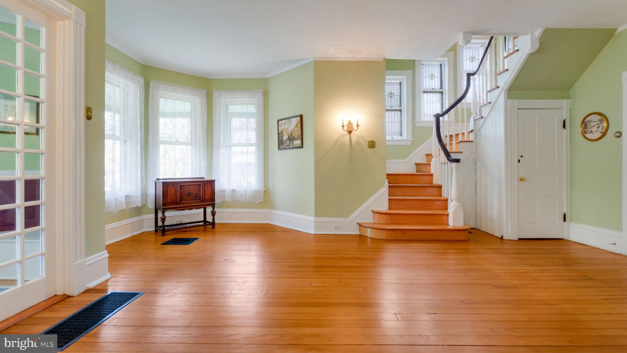 130 Woodland Rd, Wyncote, PA 19095 photo