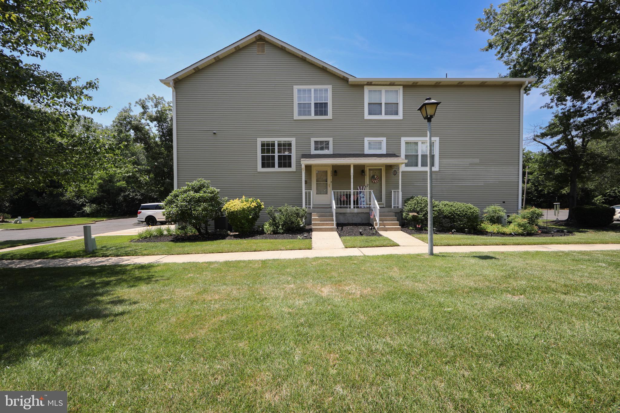 202 Ashby Ct, Mount Laurel, NJ 08054 photo
