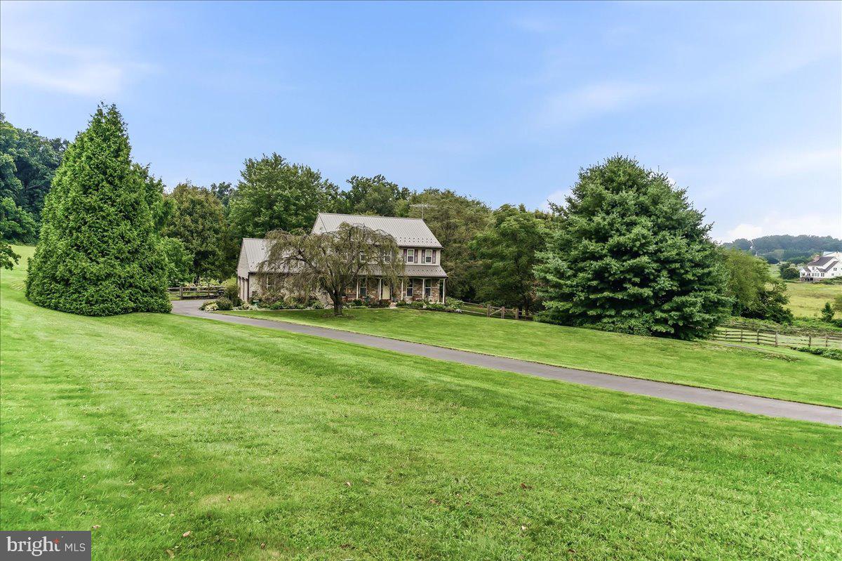 235 Coldiron Dr, Oxford, PA 19363