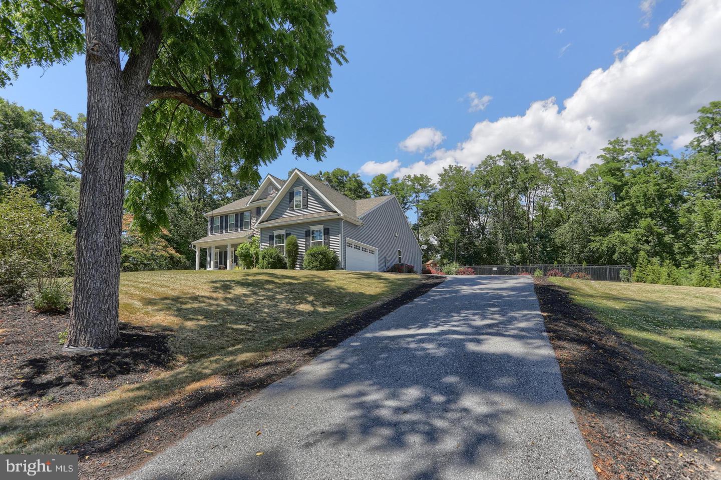 2805 Ionoff Rd, Harrisburg, PA 17110 photo