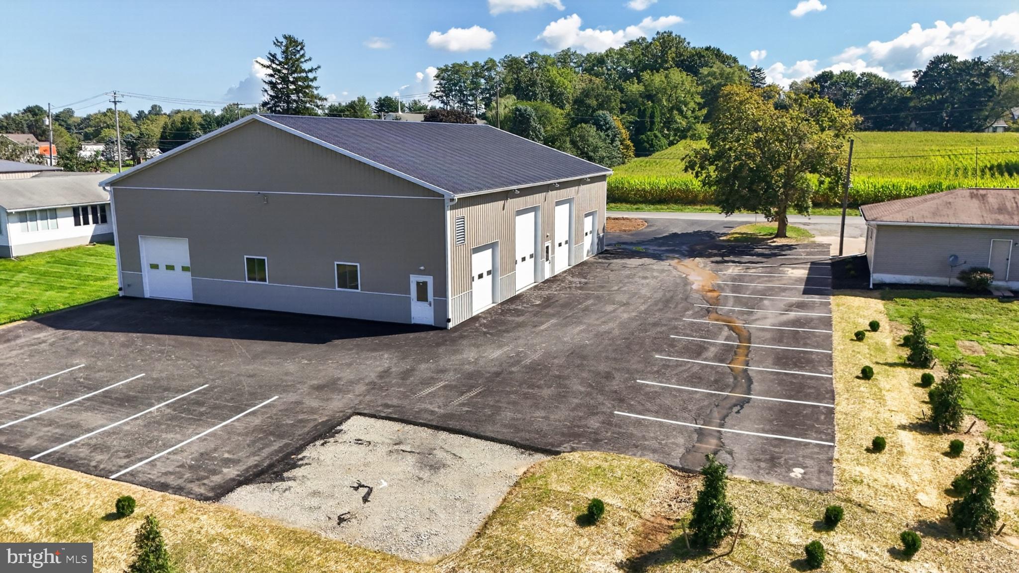 183 Oak Bottom Rd, Quarryville, PA 17566 photo