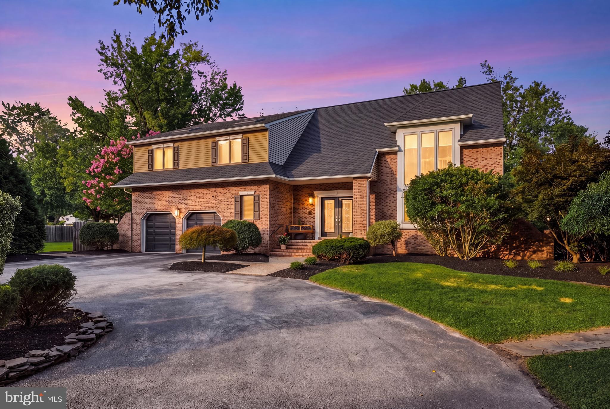 276 Greentree Rd, Sewell, NJ 08080