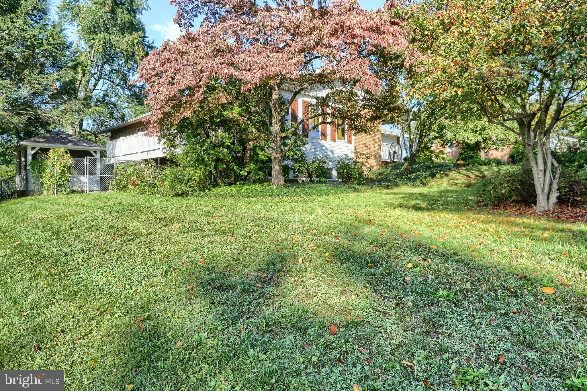 37 Arthur St, Hummelstown, PA 17036 photo