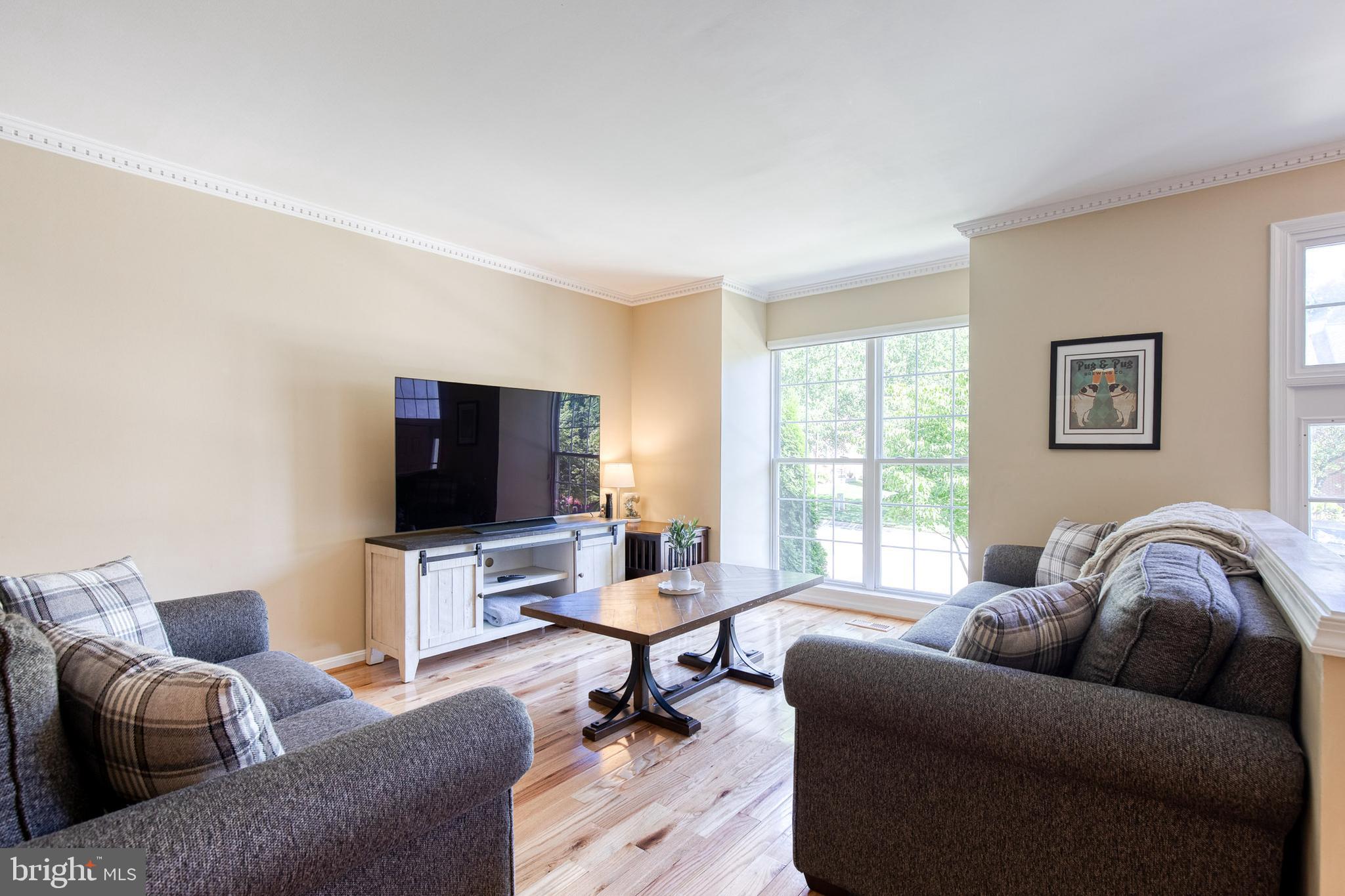 752 Leister Dr, Lutherville Timonium, MD 21093 photo