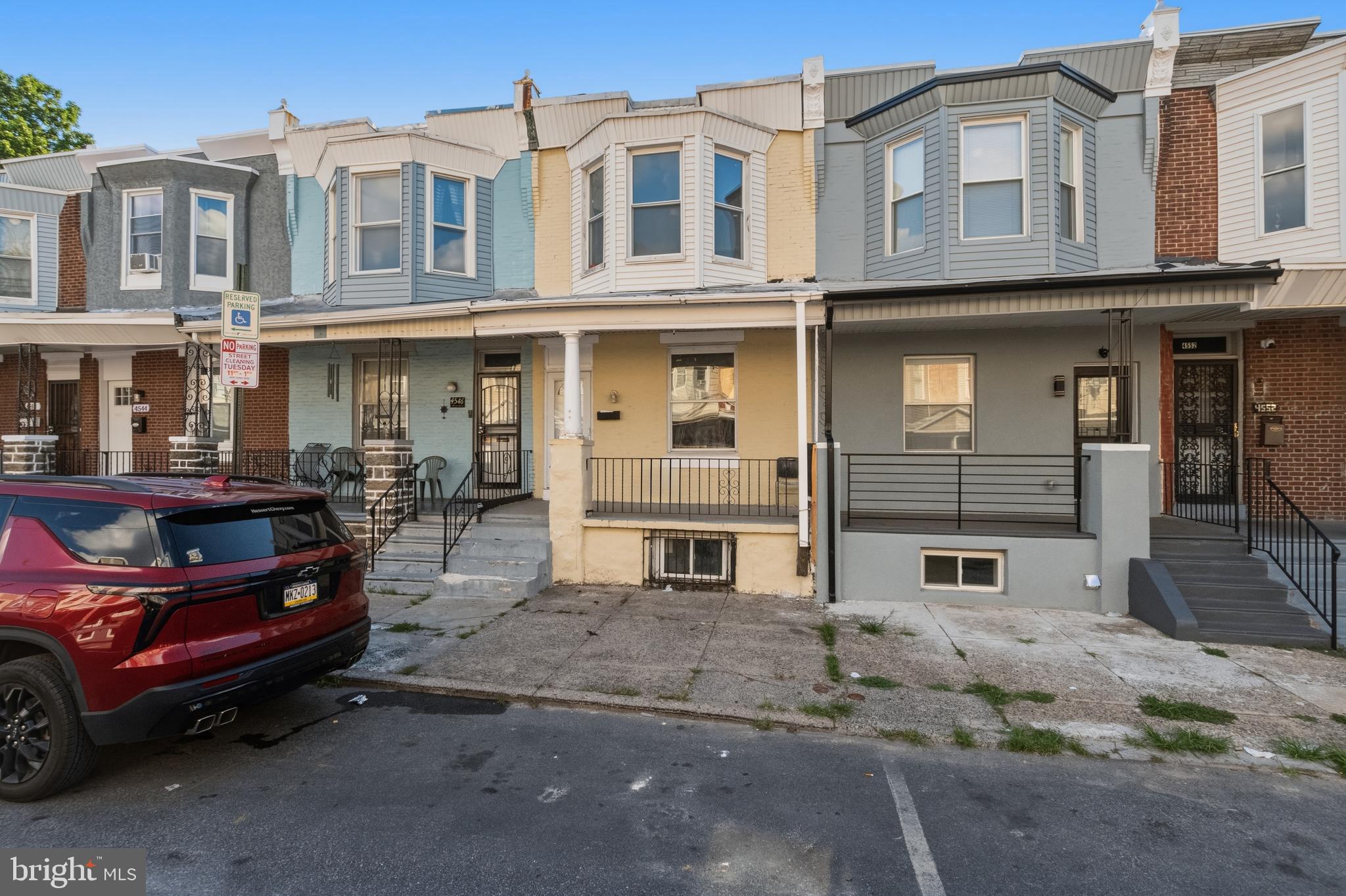 4548 17th St, Philadelphia, PA 19140