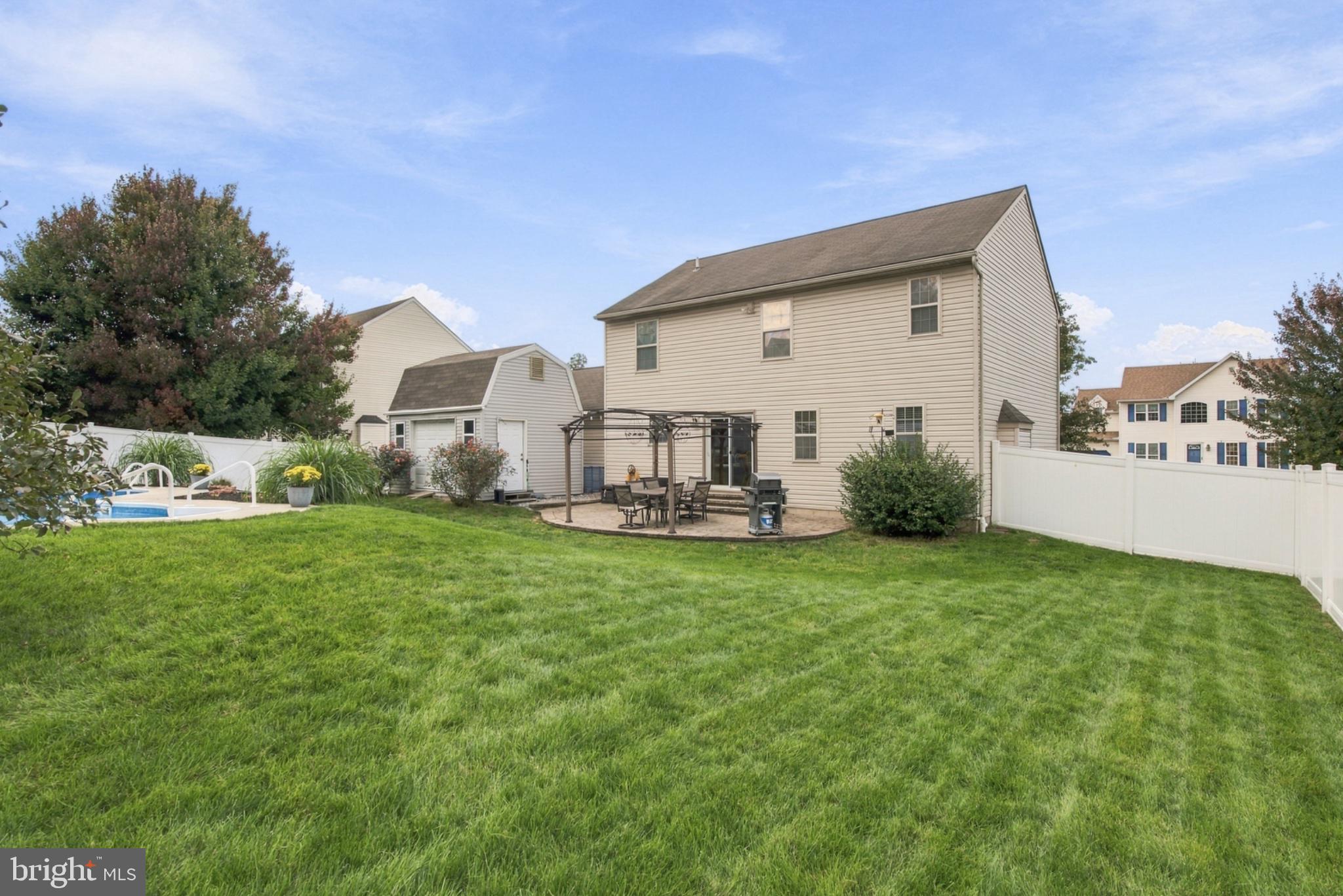 140 Fig Tree Way, Manchester, PA 17345 photo