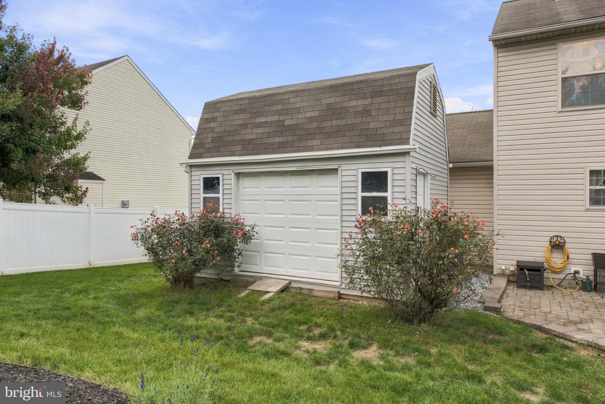 140 Fig Tree Way, Manchester, PA 17345 photo