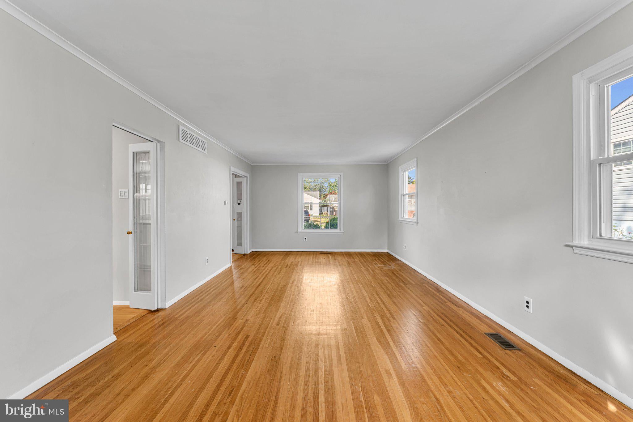 312 Overbrook Ave, Glassboro, NJ 08028 photo