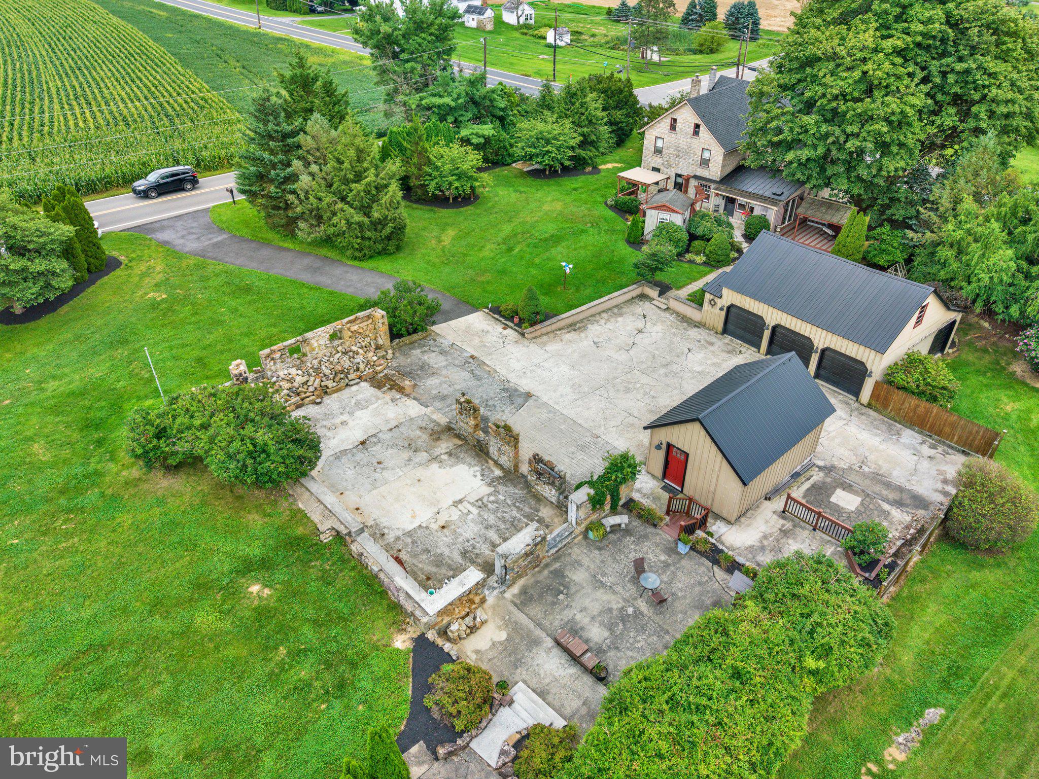 6103 Route 309, Germansville, PA 18053 photo