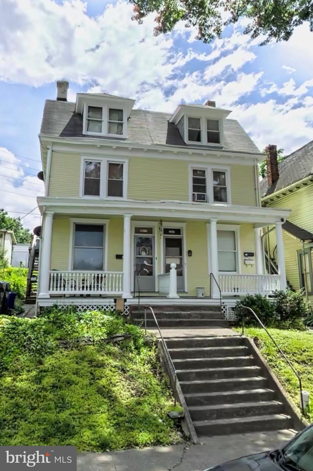 2015 2017 Derry St, Harrisburg, PA 17104