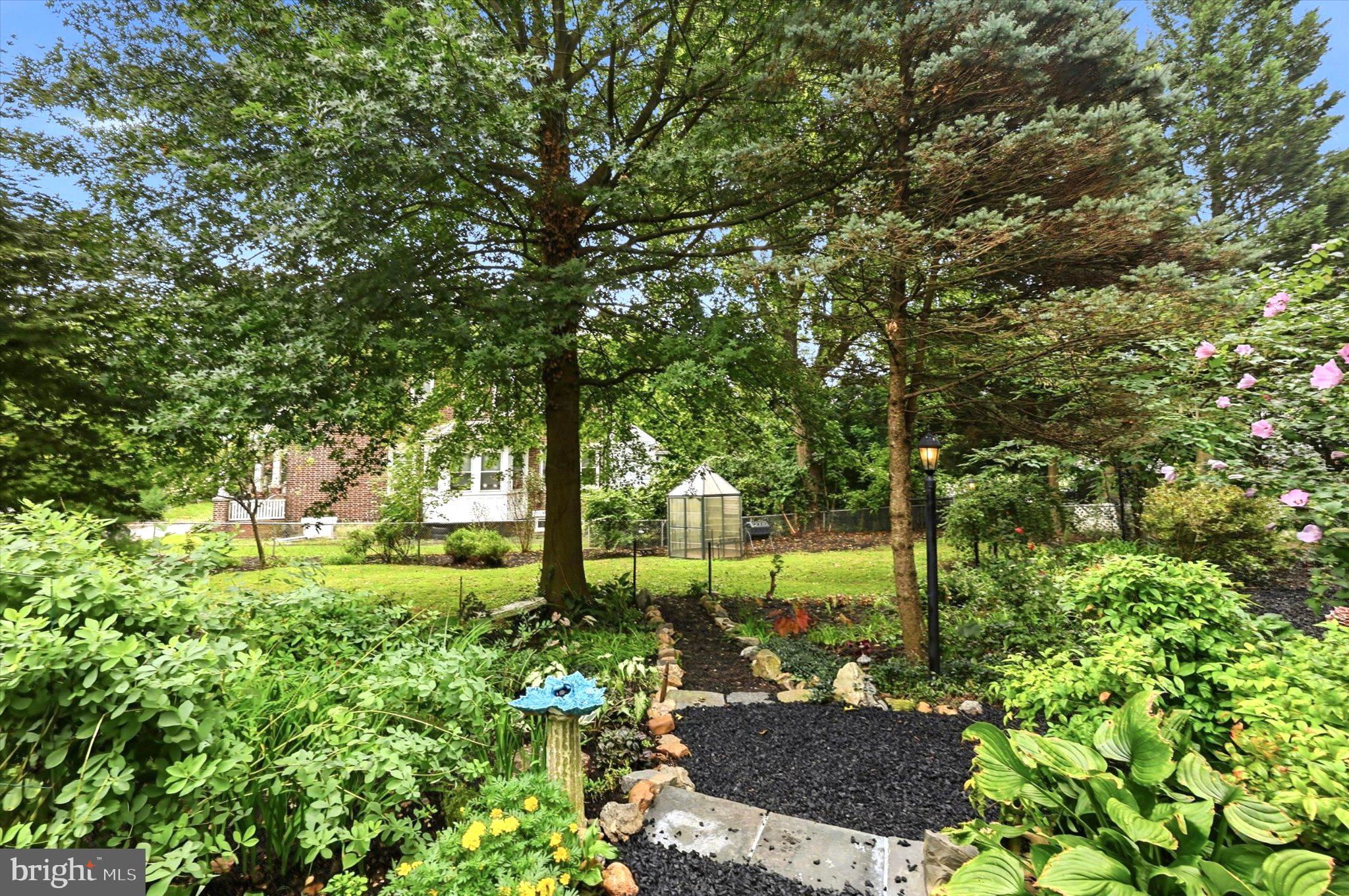 733 Main St, Brookhaven, PA 19015 photo