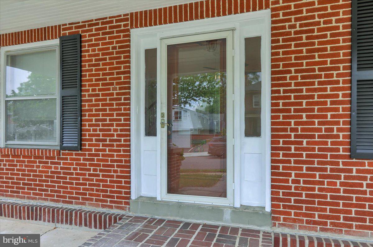 26 Bucks St, Wernersville, PA 19565 photo