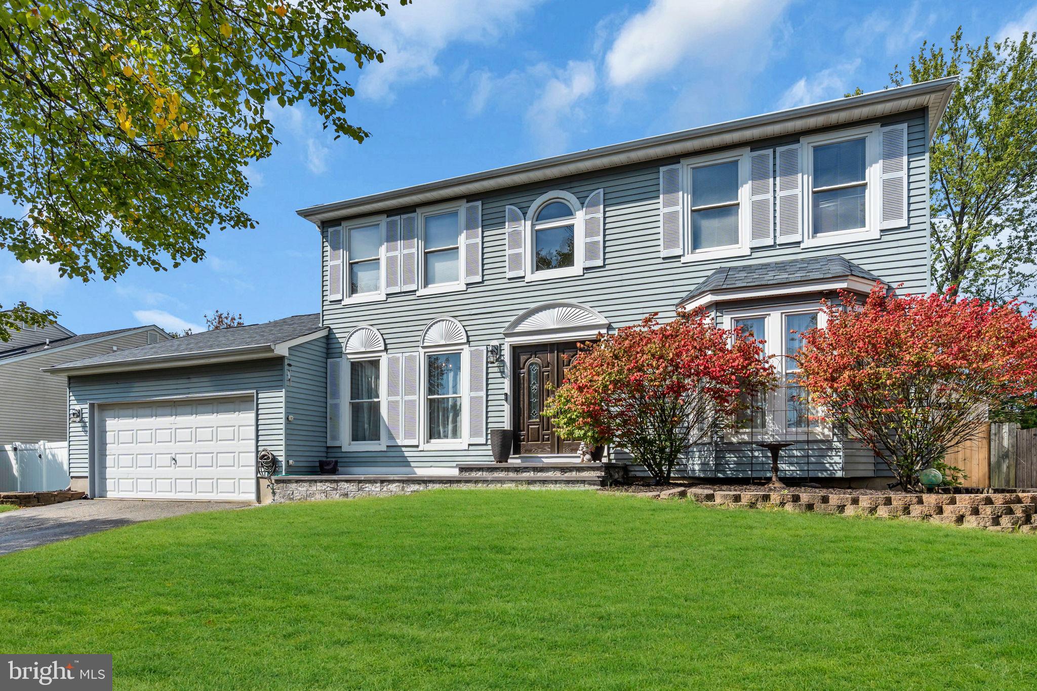 10 Sami Dr, Howell, NJ 07731