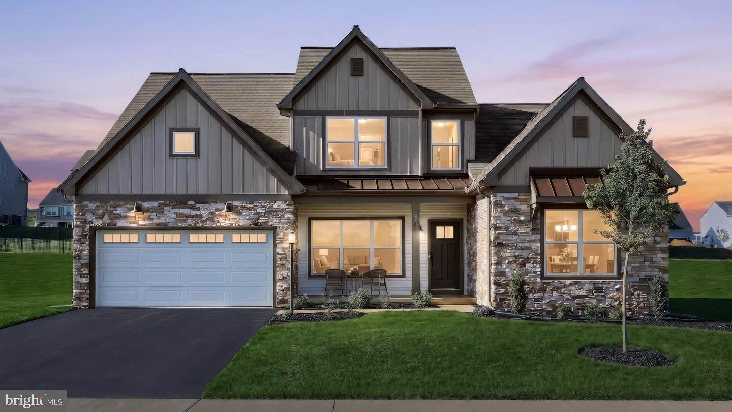 2236 S Autumn Chase Dr, Mechanicsburg, PA 17055 photo