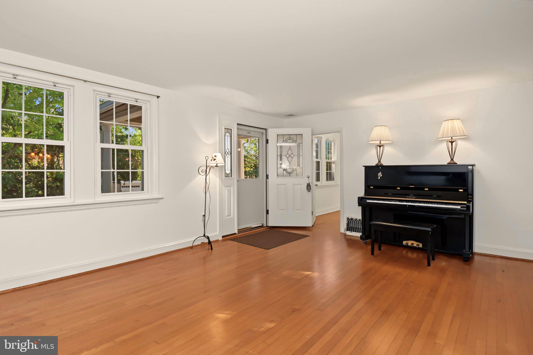 602 Orlando Ave, Oreland, PA 19075 photo