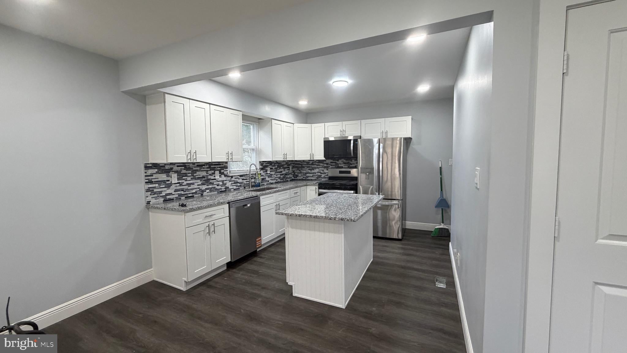 1203 Rosedale Ave, Glen Burnie, MD 21061 photo