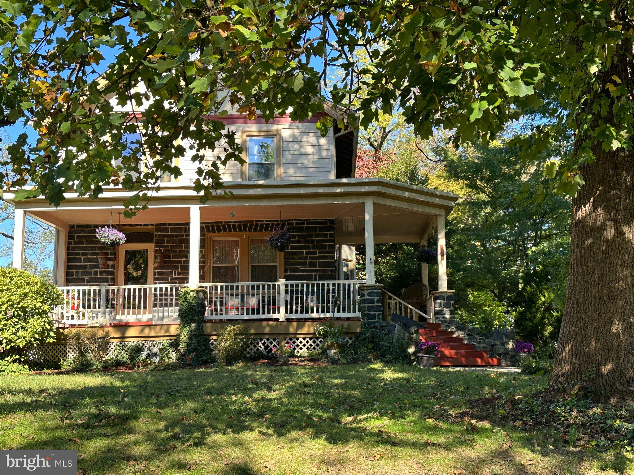 129 Wayne Ave, Aldan, PA 19018 photo