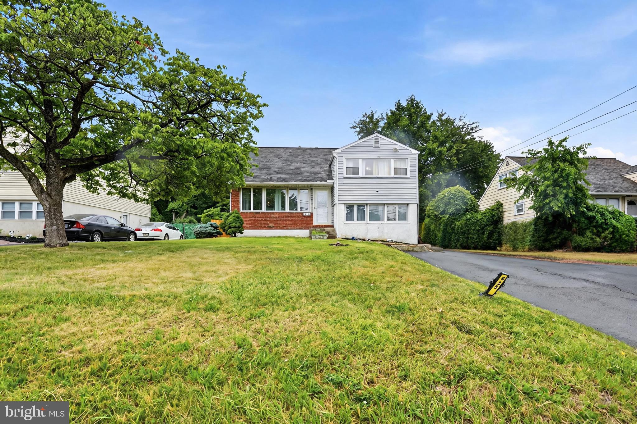 635 W County Line Rd, Hatboro, PA 19040 photo