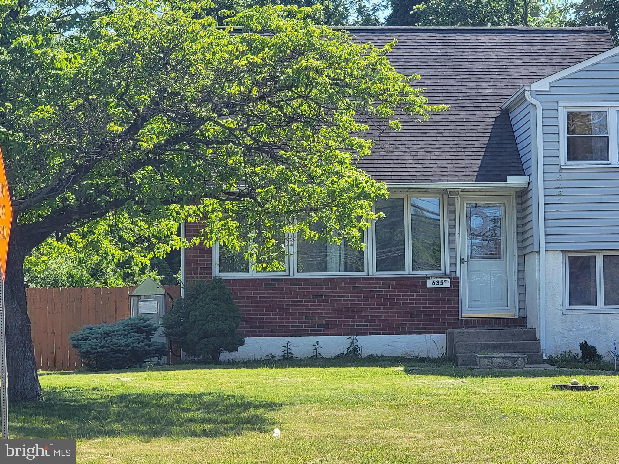 635 W County Line Rd, Hatboro, PA 19040 photo