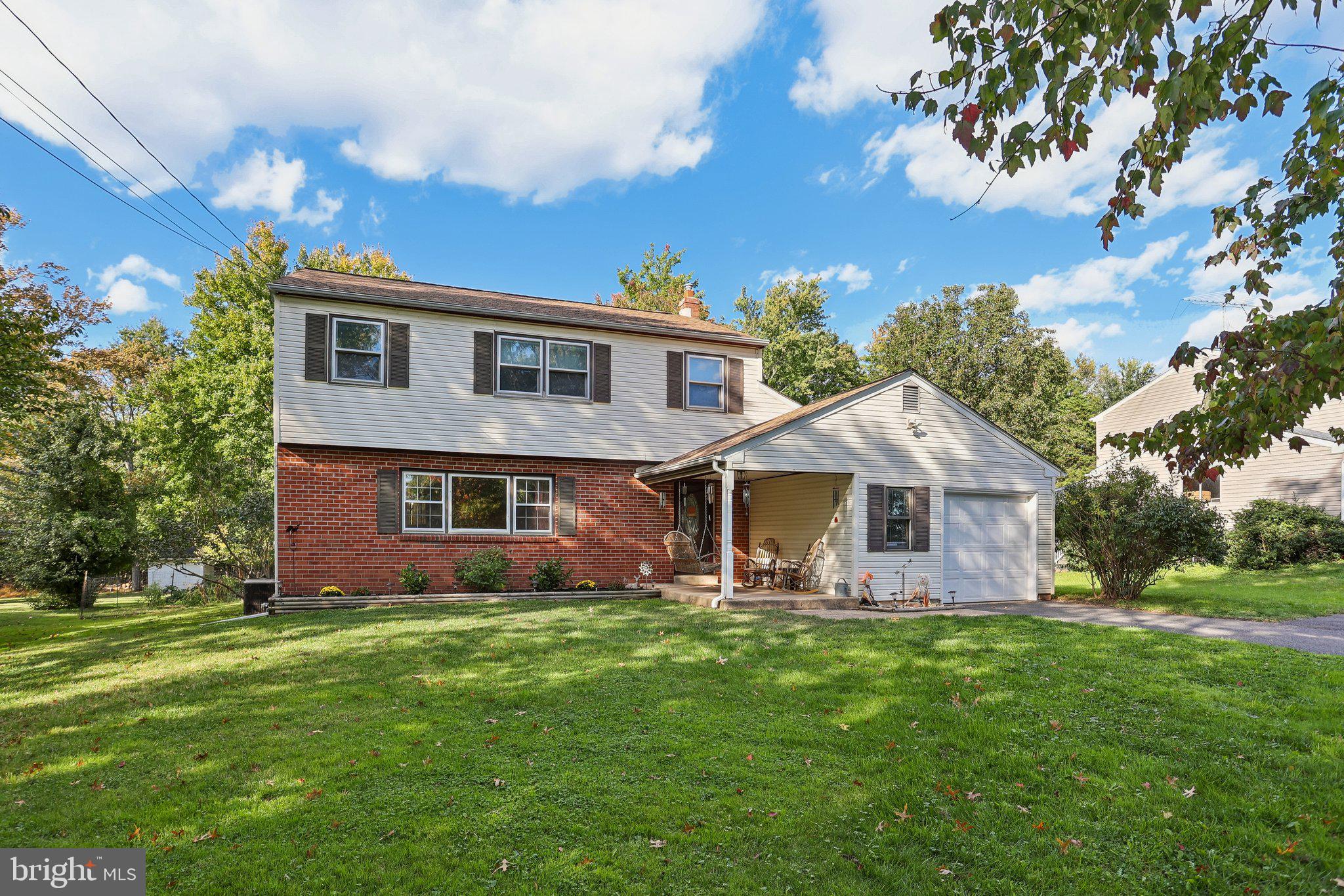 729 Mockingbird Ln, Eagleville, PA 19403