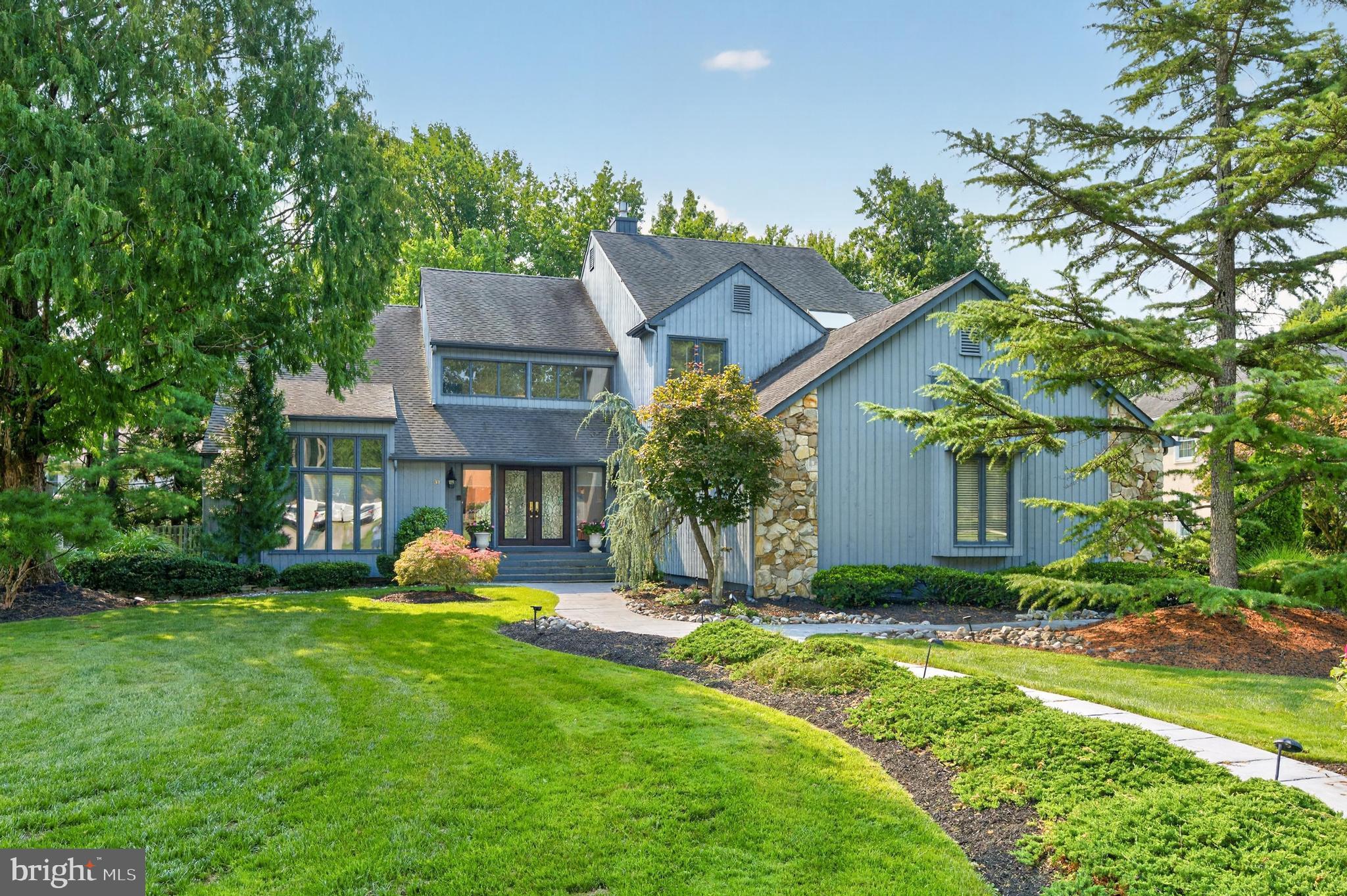 20 Nolen Cir, Voorhees, NJ 08043