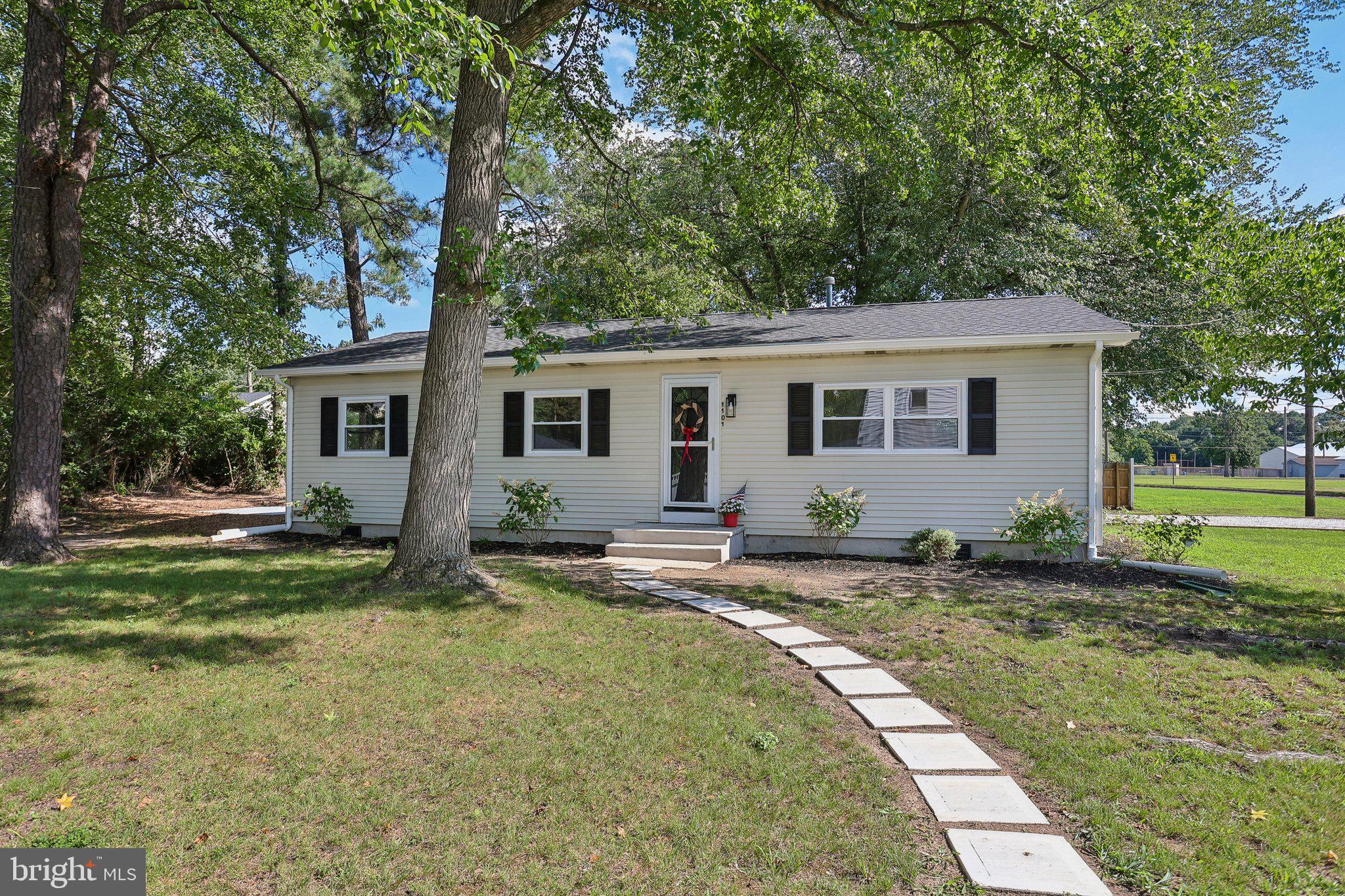 1101 Franklin St, Clayton, NJ 08312 photo