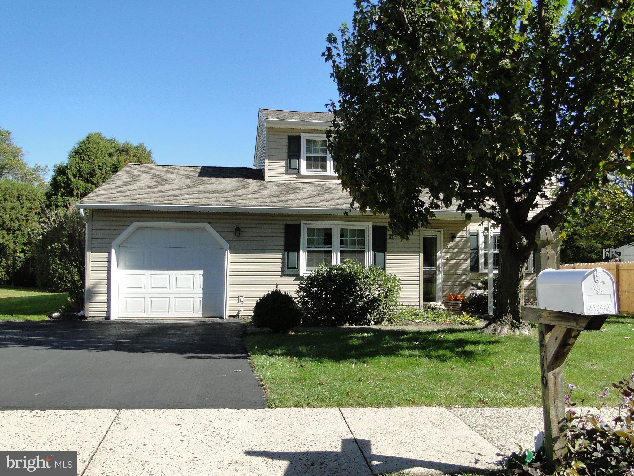 276 Parkridge Dr, Perkasie, PA 18944 photo