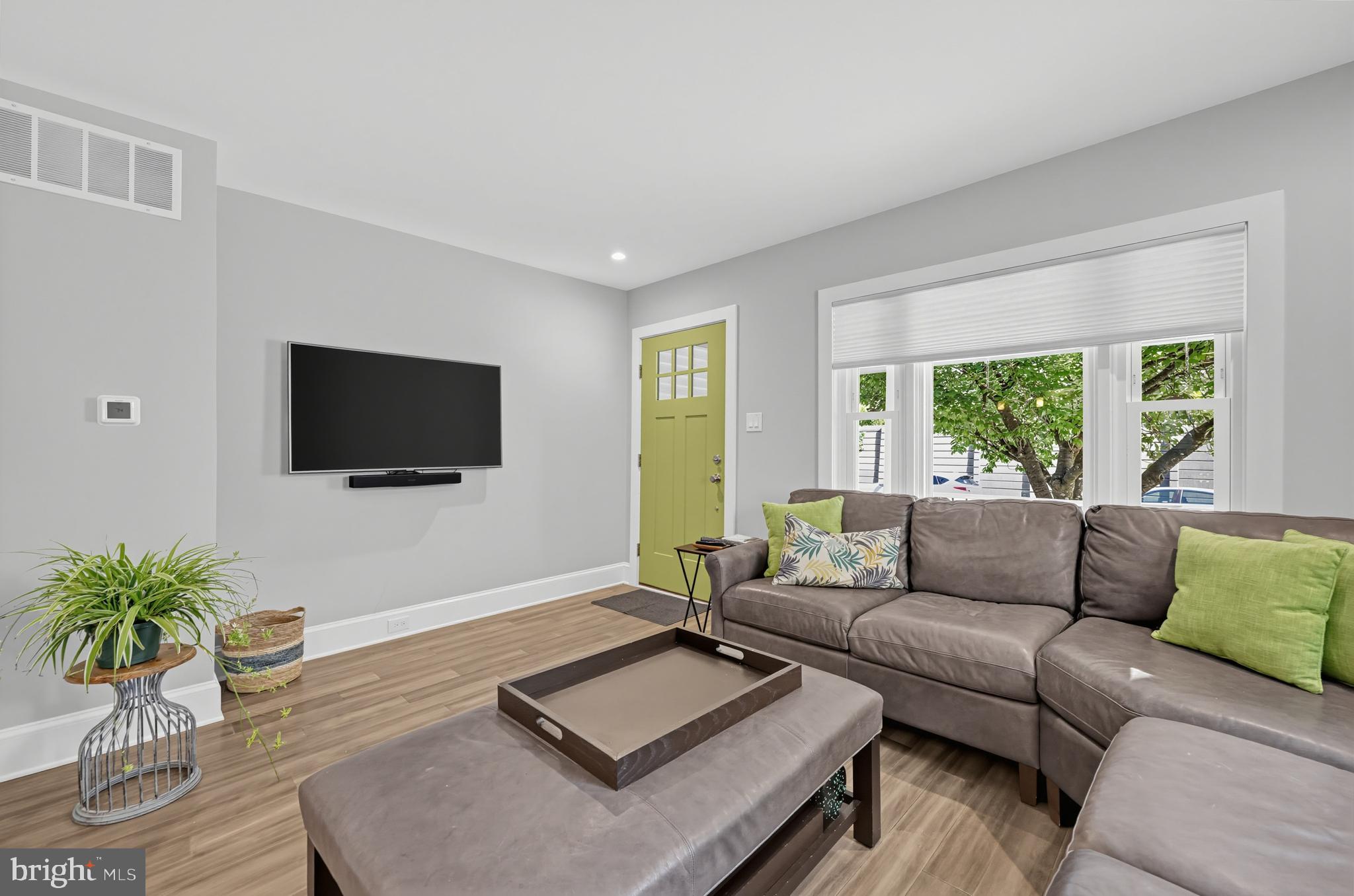 4 S Atlantic Ave, Haddon Township, NJ 08108 photo